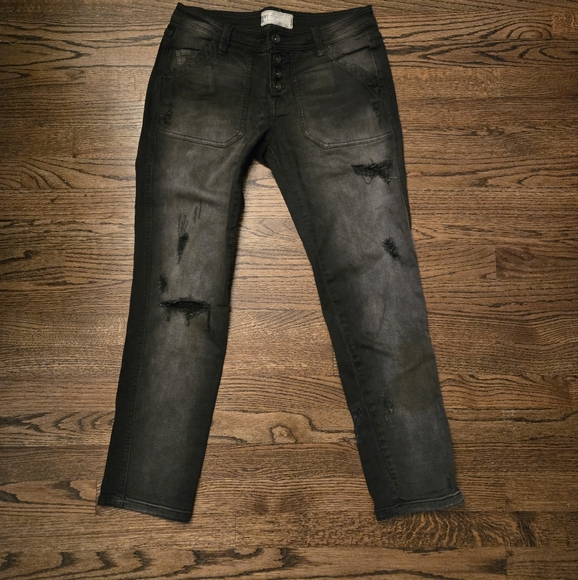 Free People Denim - Free People Distressed Boyfriend Jeans